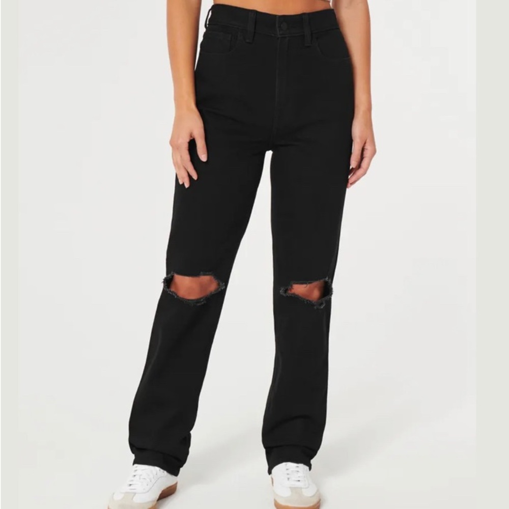 Hollister Ultra High Rise 90’s Straight jeans